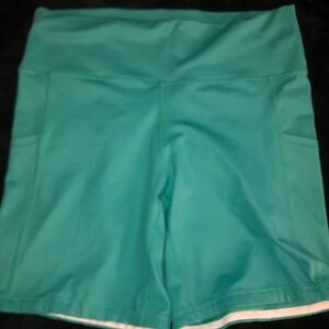 CVG Atlantis Green XL 7” shorts